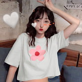 Lockeres, kurzes Hemd mit Rundhalsausschnitt und Daisy-Cartoon-Muster