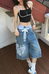 Loose Flowers Pattern Casual Denim Shorts