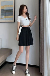 Elastic Waist Pleated Style Casual Shorts Pants