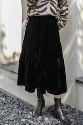 Langer Plisseerock aus Samt mit hoher Taille