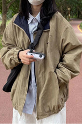 Lockere Windjacke mit Umlegekragen und Reißverschluss