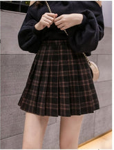 High Waist Grid Pattern Mini Skirts