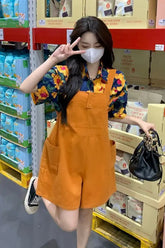 Lockerer Shorts-Overall in süßen Farben