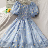 Puff Sleeve Daisy Dress