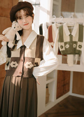 Retro Daisy Colorblock Twofer Vest