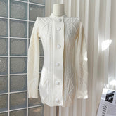 Vestido tipo suéter de punto con botones y cable