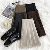 Neutraler Tennisrock