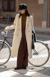 Abrigo cruzado de pana