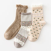 Conjunto de calcetines con diseño floral de ardilla