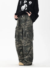 Camouflage Jeans Man Y2K Hip Hop Vintage High Waisted Jeans Straight Streetwear Casual Loose Large Size Wide Leg Denim Pants
