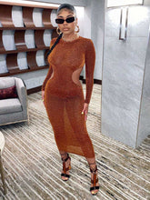 Figurbetontes Clubkleid mit Netzstoffausschnitt