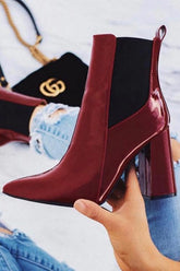 Spitze Stiefeletten mit hohem Absatz