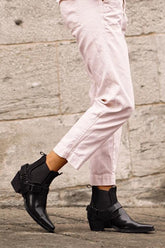 Darci – Schwarze, hochglänzende Stiefeletten