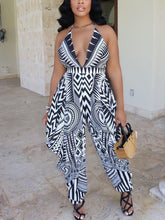 Mono con estampado de cuello halter