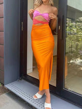 Trägerloses Party-Maxikleid mit Schlitz und Ausschnitt