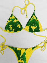 Conjunto de bikini estilo halter con serigrafía