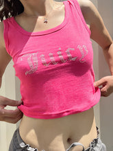 Kurzes Tanktop mit Strass-Buchstaben