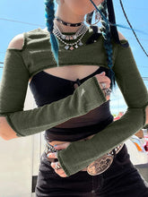 Langärmliger Strick-Bolzen mit Cut-Outs