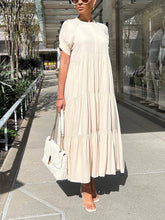 Einfarbiges Rüschenkleid