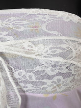 Bandeau-Top aus geblümter Netzspitze