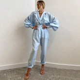 Passendes Set aus langärmligem Leinenblazer mit spitzem Revers - Blau