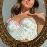 Sara – Crop-Top aus geblümter Spitze im Vintage-Stil