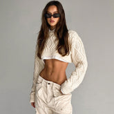 Kurzer Pullover Mit Langen Ärmeln Und Zopfmuster - Beige