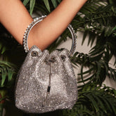 Bolso Splendor con borlas y asa de cristal con diamantes