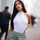 Body de tanga con cuello halter, sin mangas y corte alto acanalado único - Blanco