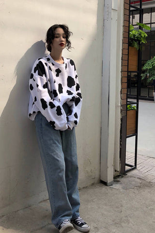 Loose Cow Milk Pattern Sweatshirt