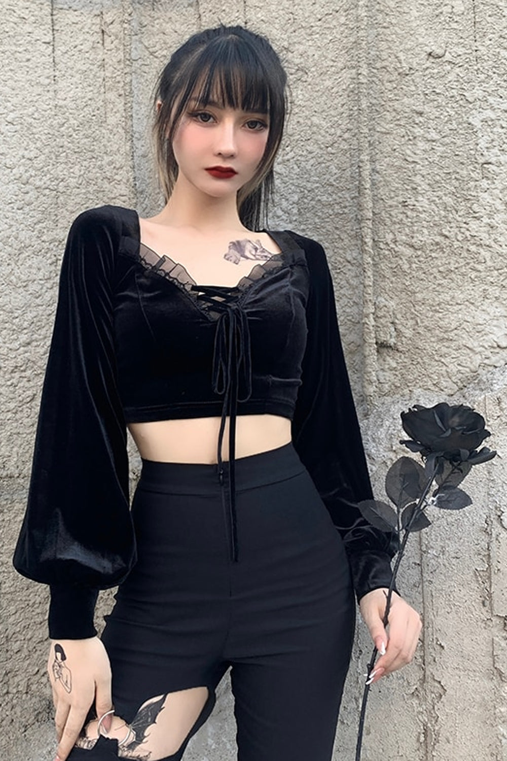 Sexy Gothic-Crop-Tops mit Puffärmeln und Spitze