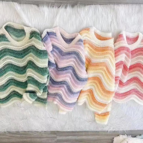 Long Sleeve O-Neck Knitted Wave Striped Sweater