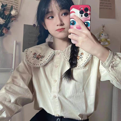 Long Sleeve Cute Peter Pan Collar Flower Blouse Shirt