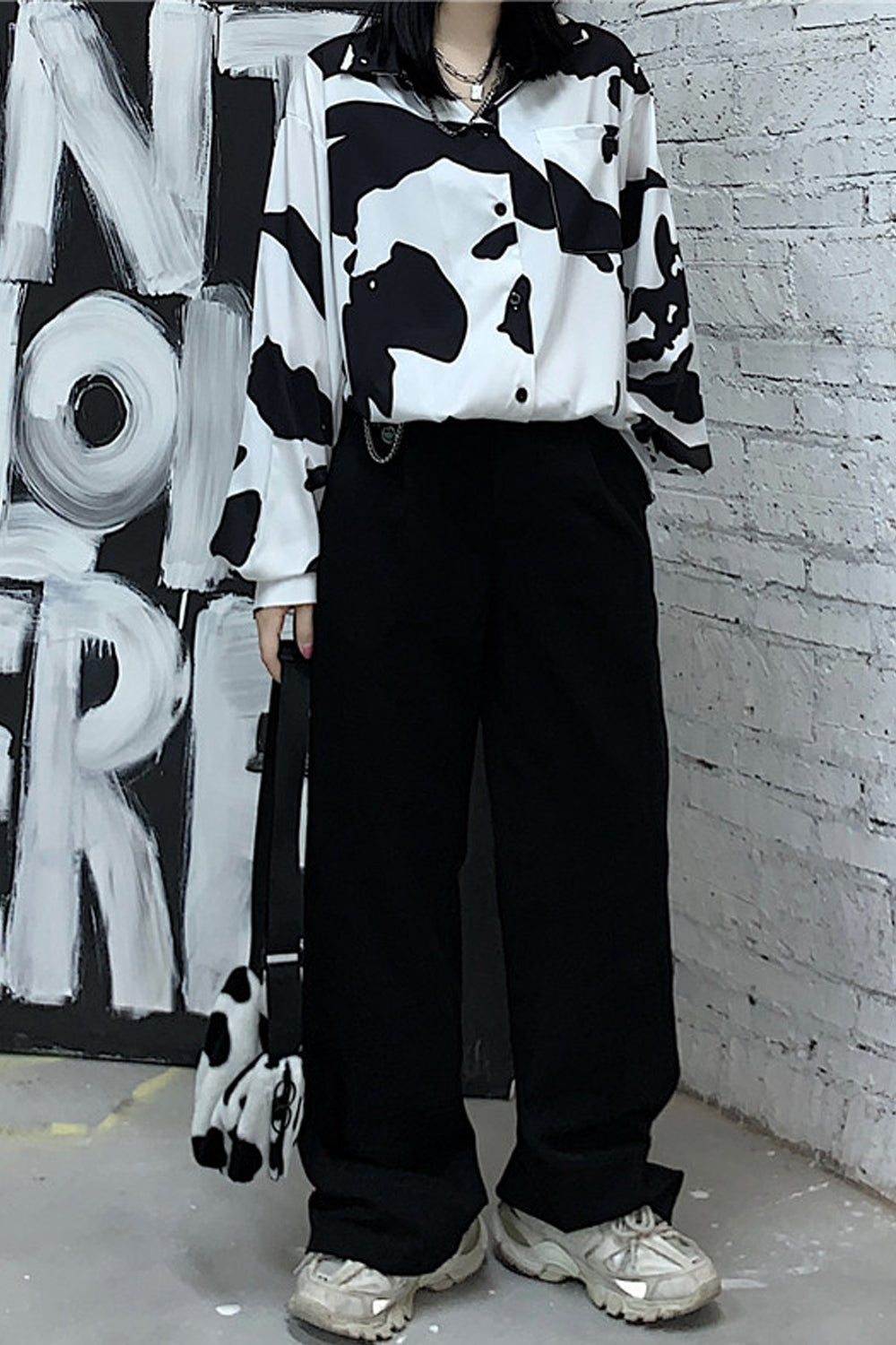 Loose Cow Milk Printed Long Sleeve Shirt