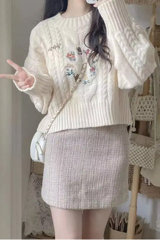 Long Sleeve Floral Embroidered Knitted Retro Sweater