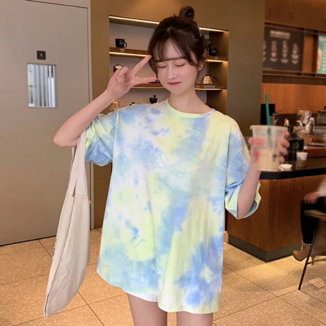 Camisa de manga corta estilo tie-dye 
