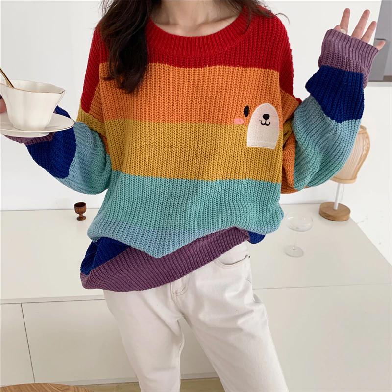 Cartoon Kawaii Pullover mit Regenbogenstreifen und Tasche