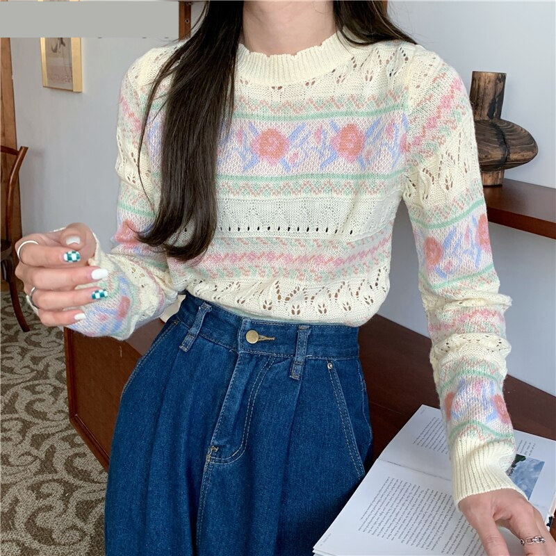 O-Neck Flowers Printed Hollow Sweater