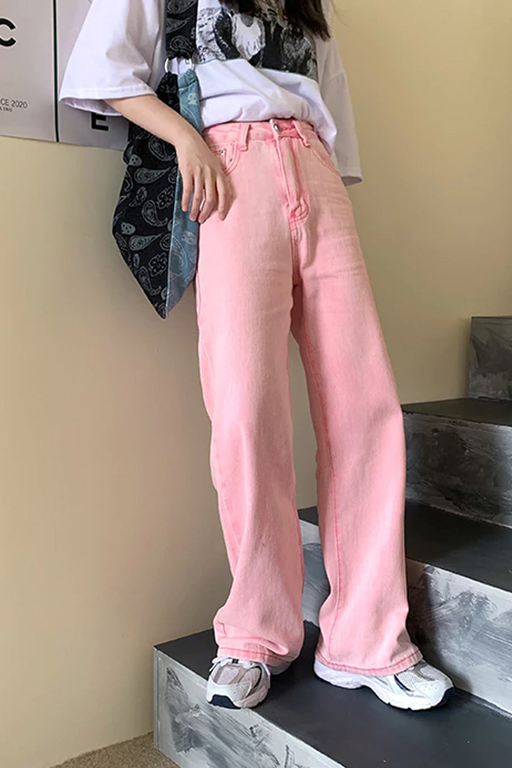 Lässige Jeanshose mit hoher Taille und weitem Bein in Rosa