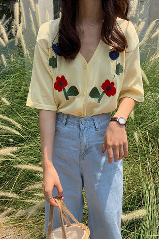 Sweet V-Neck Flowers Embroidered Shirts