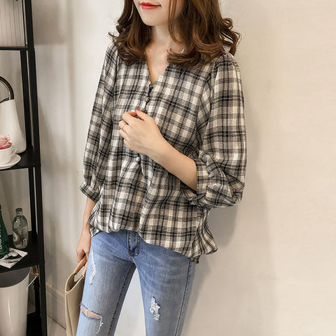 Loose Plaid Three Quarter Sleeve Shirt