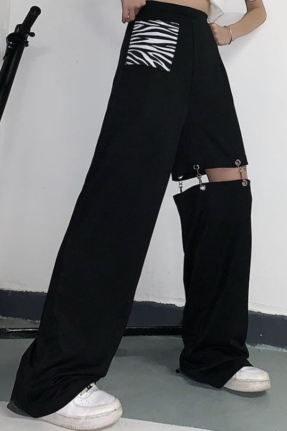 Hollow Out Black Wide Leg Cargo Pants