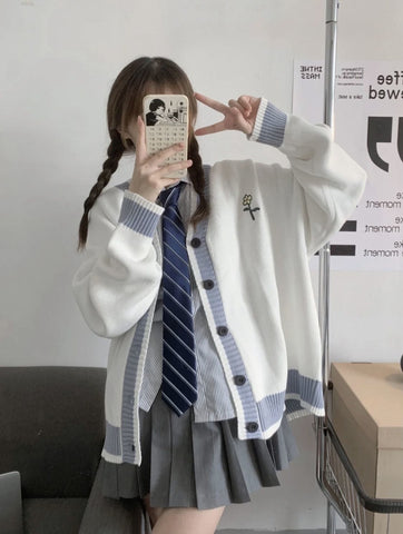 Loose Floral Embroidered Cardigan Sweater