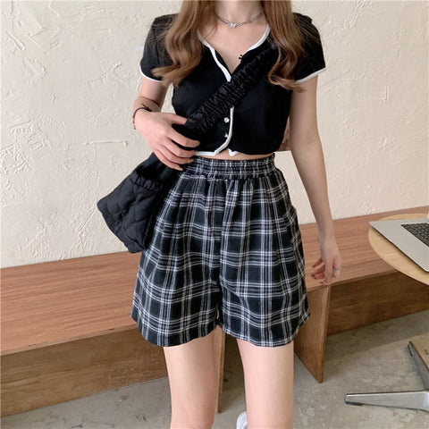 Elastic Waist Retro Plaid Shorts Pants