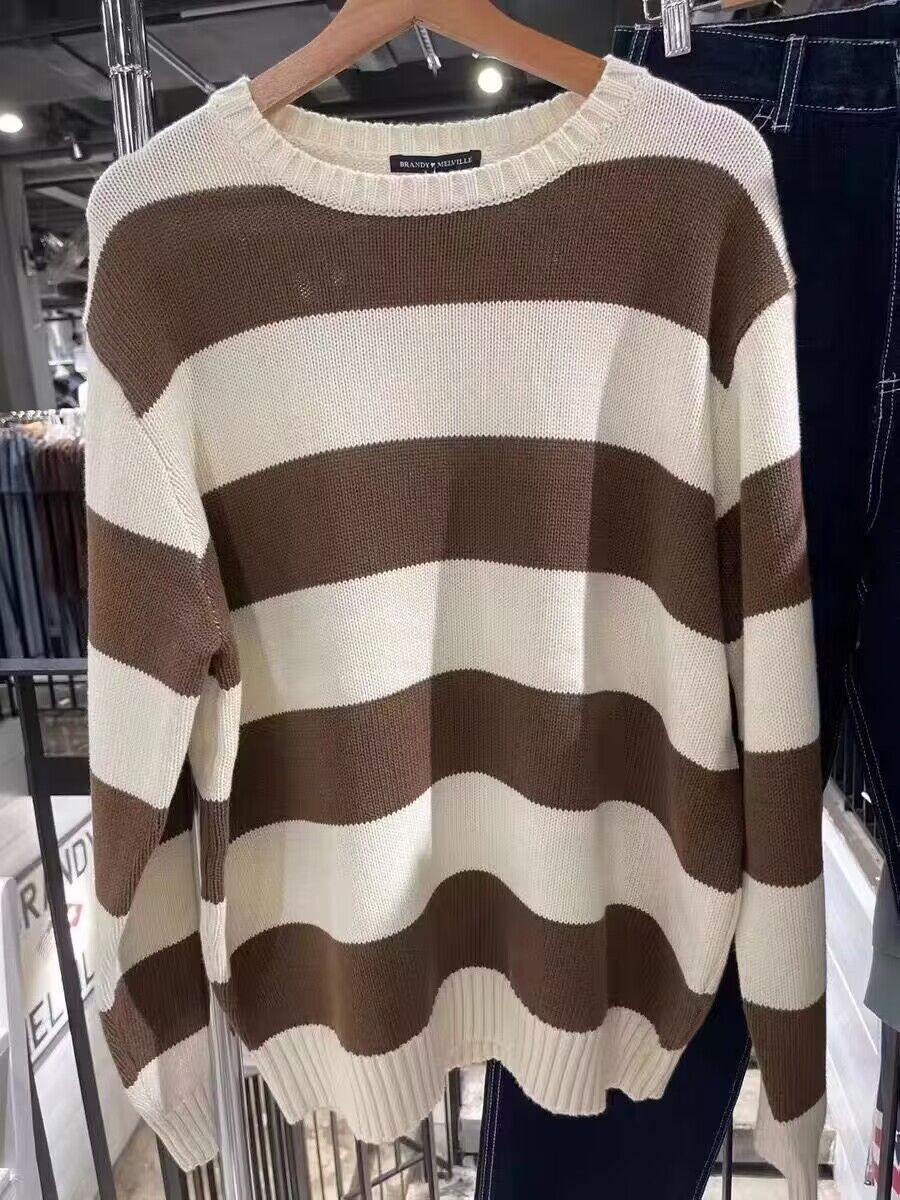 Striped Crew Neck Knit Sweater – Omcne