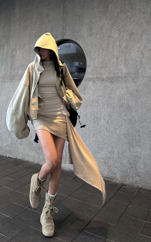 Asymmetrical vest with skirt & pleated skirt set