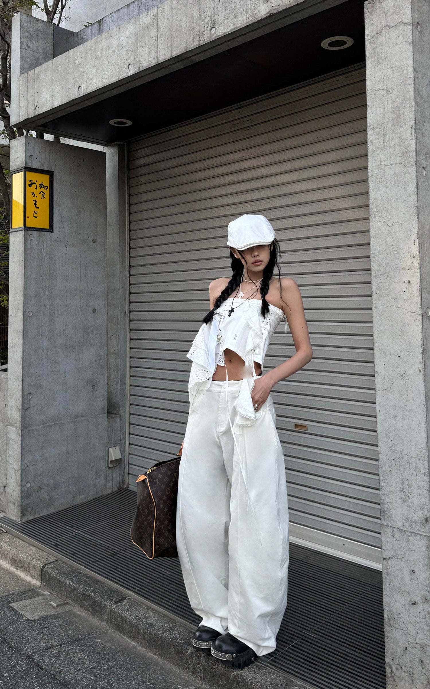 Dramatic Pants Dramatic Wide-Leg Floor-Length Pants – Omcne
