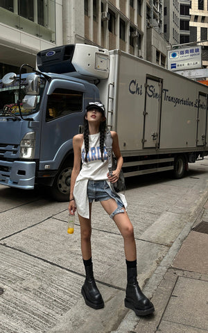 Utility Denim Shorts with 3D Pocket Detailing