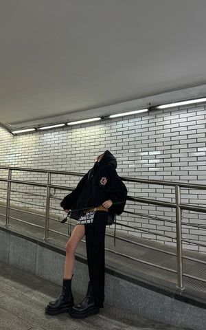 Asymmetrical Text Print Skirt