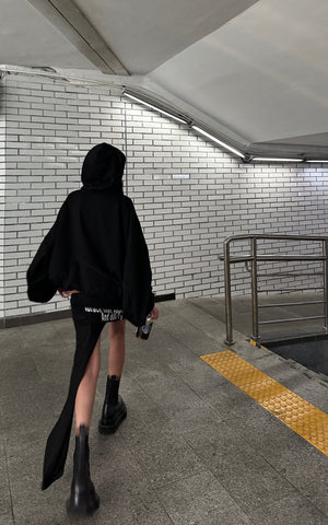 Asymmetrical Text Print Skirt